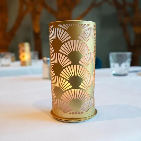 & Restaurant Des Remparts Otel