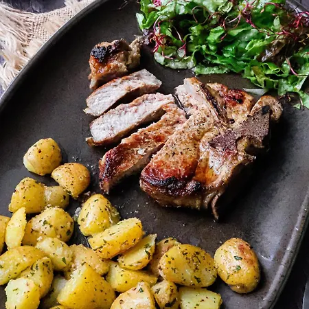 & Restaurant Des Remparts 3* Rochefort (Charente-Maritime)