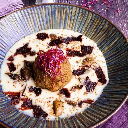 & Restaurant Des Remparts 3* Rochefort (Charente-Maritime)