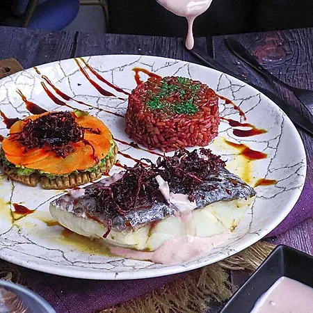 & Restaurant Des Remparts Hotel 3*