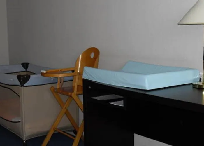 Hotel Hôtel&restaurant Des Remparts Rochefort