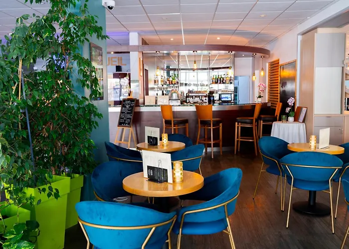 Hotel & Restaurant Des Remparts Rochefort (Charente-Maritime)