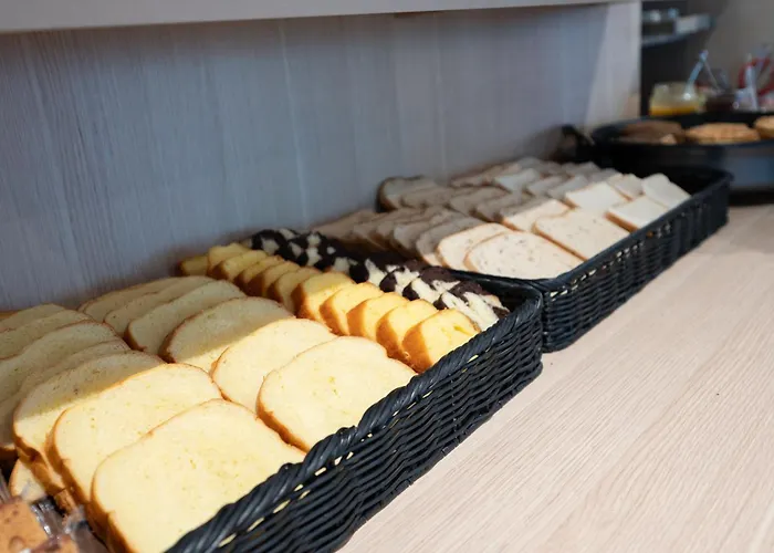 Hôtel&restaurant Des Remparts Hotel