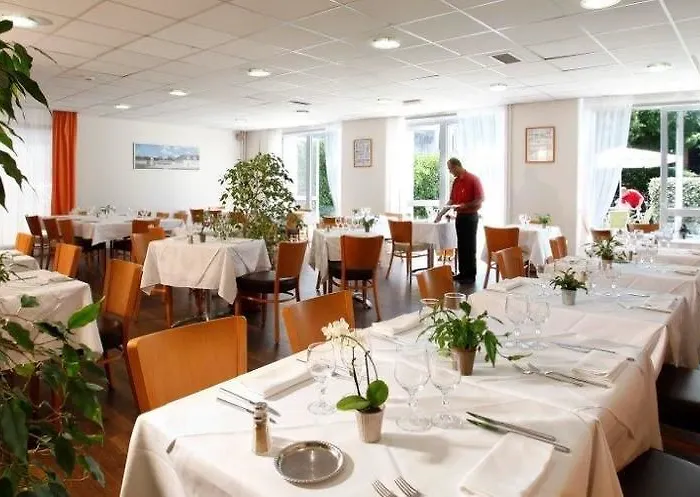 Hôtel&restaurant Des Remparts Hotel