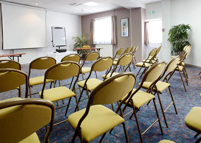 Hôtel&restaurant Des Remparts Hotel Rochefort